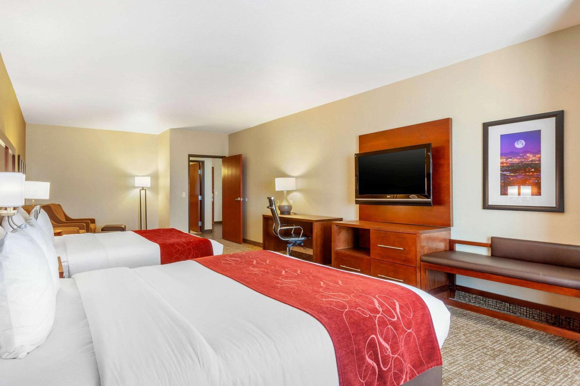 Comfort Suites Glendale - State Farm Stadium Area Exteriör bild