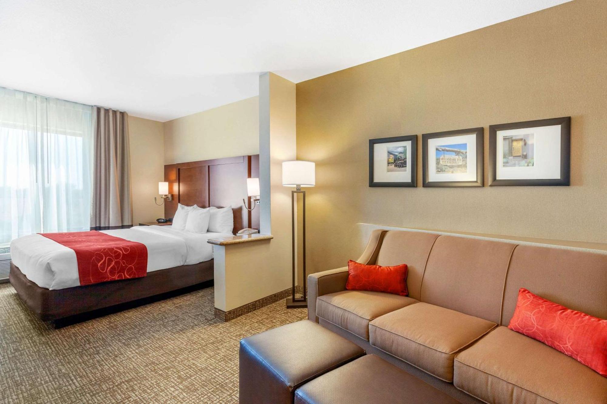 Comfort Suites Glendale - State Farm Stadium Area Exteriör bild