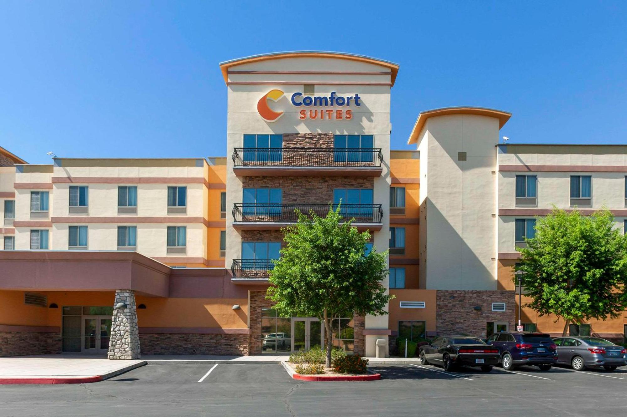 Comfort Suites Glendale - State Farm Stadium Area Exteriör bild