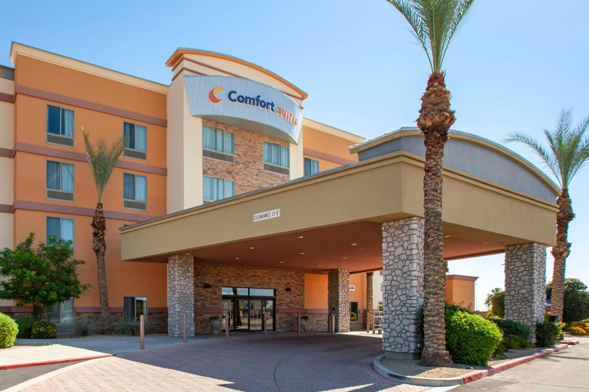 Comfort Suites Glendale - State Farm Stadium Area Exteriör bild